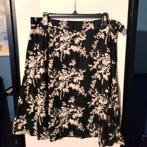 SONOMA Half Circle Floral Skirt Size Large